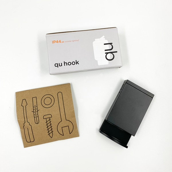 QU HOOK BY IP44