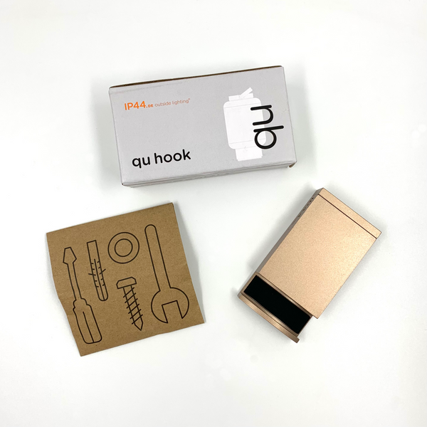 QU HOOK BY IP44